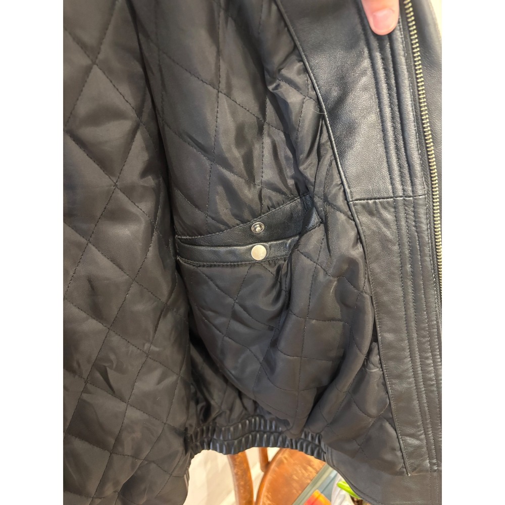 Wilsons Leather M. Julian Black Leather Bomber Jacket - Picture 4 of 10
